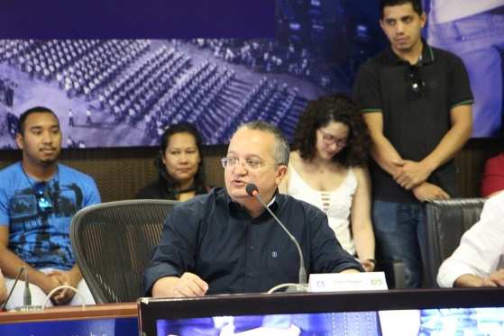 A lei, de autoria do deputado Max Russi, foi sancionada por Taques no início de dezembro.