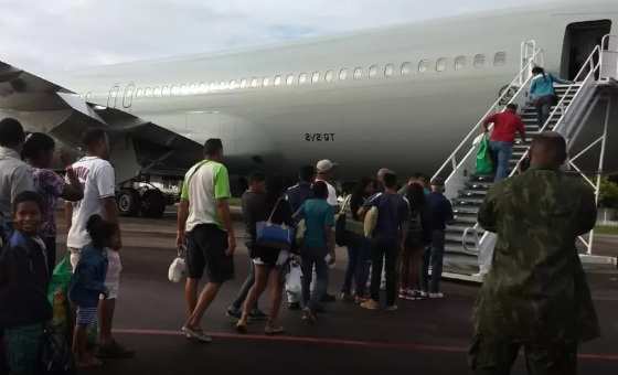 Venezuelanos chegam as dezenas em Cuiabá