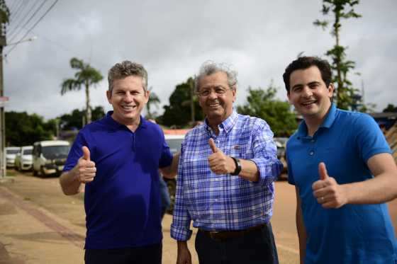 Fábio Garcia (primeiro da direita para a esquerda) preside o DEM e é sugerido para presidir o União Brasil