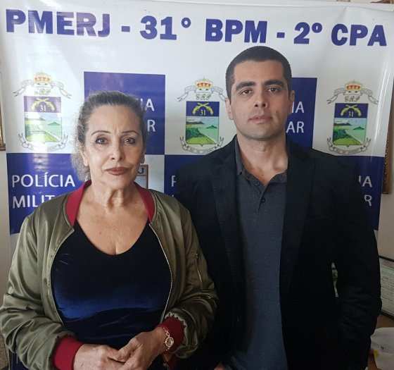 O médico Denis Furtado e sua mãe, Fátima Barros Furtado foram presos nesta quinta-feira (19).