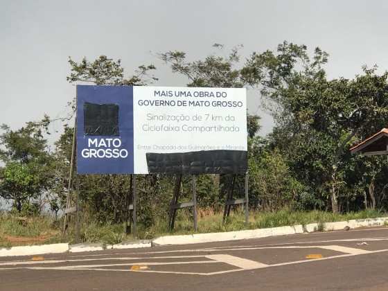 Governo tampou a logomarca e outras informações, mas o juiz entendeu que medida não foi suficiente.