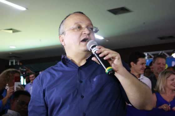Governador Pedro Taques defendeu o aumento da contribuição dos servidores estaduais para a Previdência.