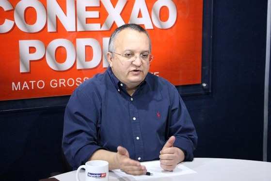 Candidato Pedro Taques manda indireta a concorrente