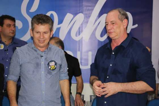 Quando o presidenciável Ciro Gomes (PDT) esteve em Cuiabá, Mauro Mendes fez questão de participar do evento.