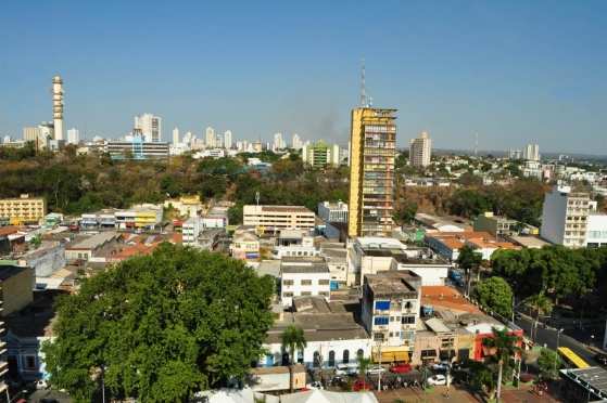 A cidade faz jus ao apelido, já nacionalmente famoso, de Cuiabrasa