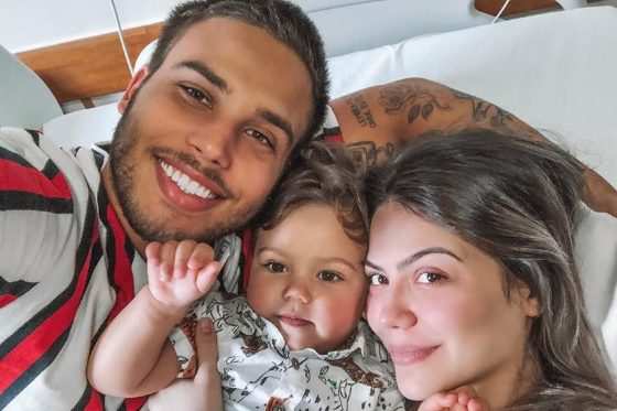 Sarah Poncio, Jonathan Couto e o filho José.