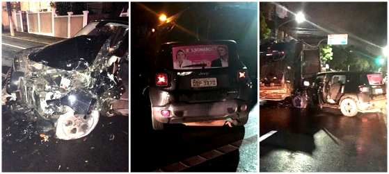 Frente do Jeep ficou completamente destruída com o impacto do acidente
