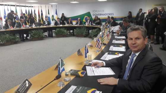 Mauro Mendes participou da segunda rodada do Fórum de Governadores, em Brasília.