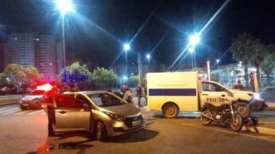 O crime aconteceu ao lado do Pantanal Shopping por volta 22h50.