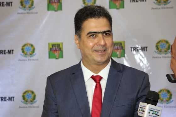 O prefeito Emanuel Pinheiro enviou o pedido de autorização do empréstimo à Câmara Municipal.