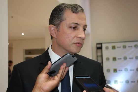 Com a ida de Faissal ao Executivo, o governador Mauro Mendes amplia sua base no Legislativo.
