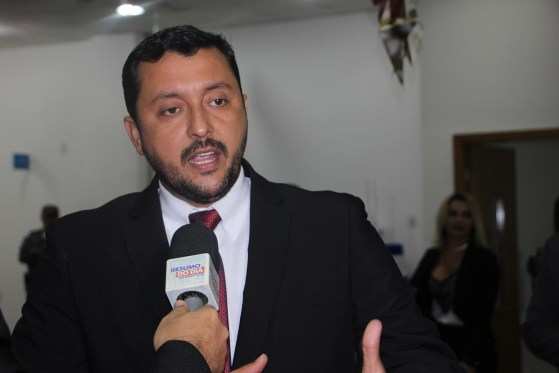 Allan Kardec é presidente regional do PDT.