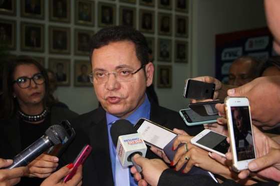 O presidente da AL, deputado Eduardo Botelho, disse que os nomes dos pré-candidatos foram lembrados durante reunião do DEM.