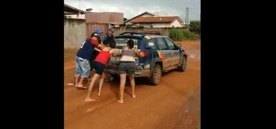 Vídeo foi divulgado pela Fanpage 'Humor Juinense'.