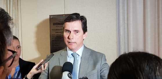 Secretário Rogério Gallo afirma que Governo busca por fim ao escalonamento o quanto antes.
