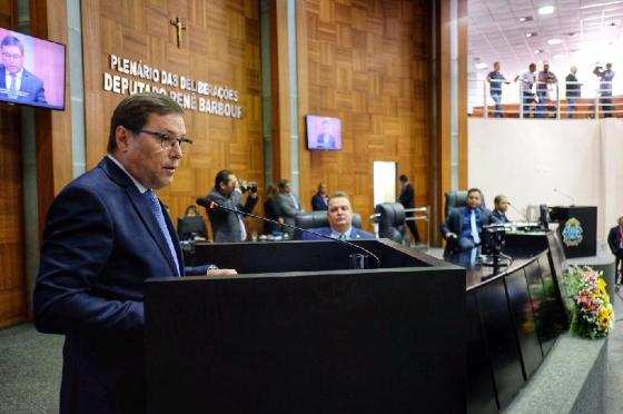 Mauro Carvalho fez a leitura da mensagem do governador aos deputados recém-empossados.