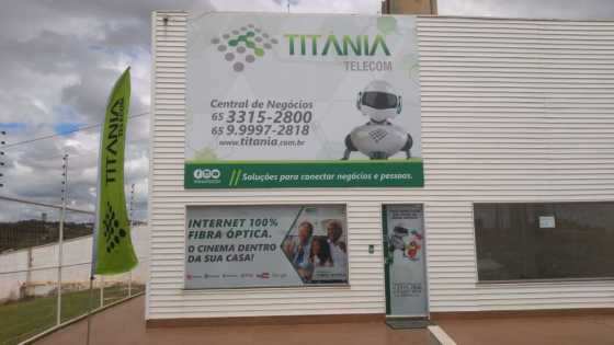 A mais nova loja da Titânia Telecom fica na rotatória da Avenida das Torres, no bairro Osmar Cabral.