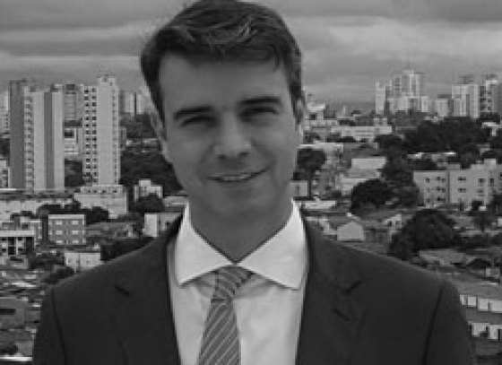 Nestor Fernandes Fidelis é advogado em Cuiabá