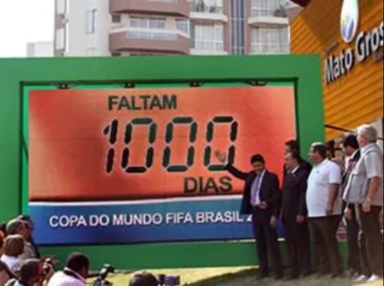 O painel de contagem regressiva para a Copa do Mundo foi contratado por Eder Moares.