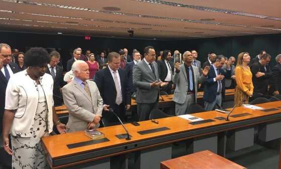 PSOL, PT e Rede já apresentaram projetos de decretos legislativos que revogam integralmente a medida