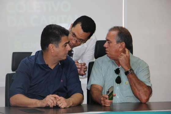Determinação do prefeito Emanuel Pinheiro ocorre após TCE suspender contrato.