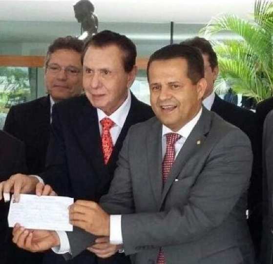 Bezerra (à esquerda) é presidente do MDB de Mato Grosso; Valtenir não conseguiu se reeleger e virou suplente.