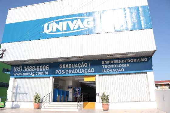 A alta qualidade de ensino é comprovada com a maioria dos cursos ofertados recebendo notas 5 e 4