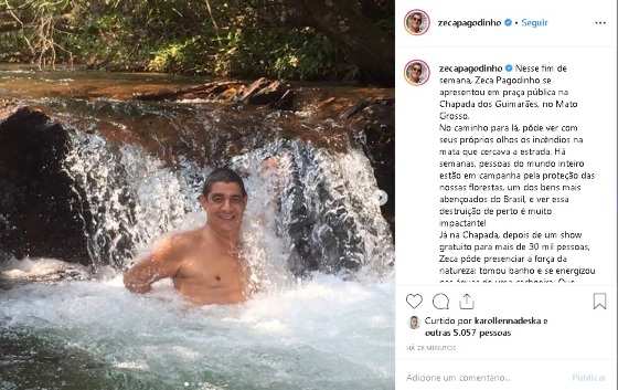 Imagem foi postada nesta segunda-feira no Instagram do cantor.