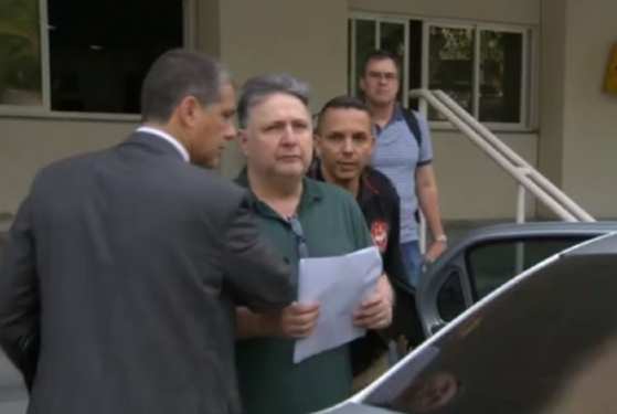 A expectativa da defesa é de que o ex-governador Anthony Garotinho deixe Benfica, e a ex-governadora Rosinha Matheus, Bangu, ainda nesta manhã.