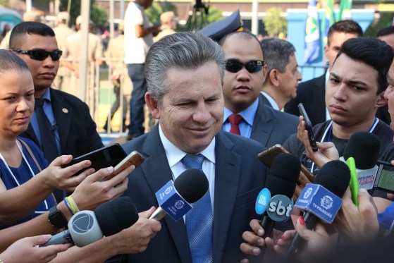 Mauro Mendes durante inauguração do COT da UFMT.