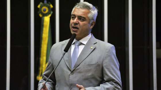 Líder do PSL no Senado, Major Olímpio atribuiu a saída de Selma ao senador Flávio Bolsonaro