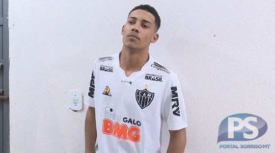 MC Poze do Rodo é acusado de fazer apologia ao crime.