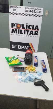 Os bens levados nos crimes foram encontrados na posse dos menores.