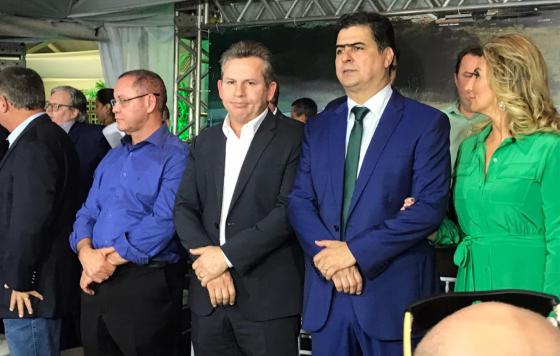 O governador Mauro Mendes (DEM) e o prefeito de Cuiabá, Emanuel Pinheiro (MDB)