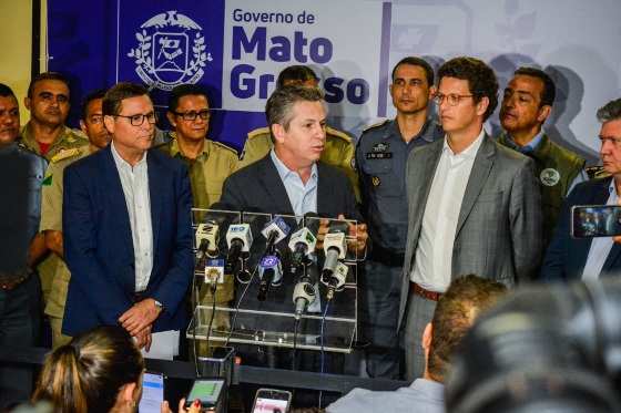 O governador Mauro Mendes recebeu o ministro Ricardo Salles e os comandantes-Gerais dos Corpos de Bombeiros dos Estados da Amazônia Legal.