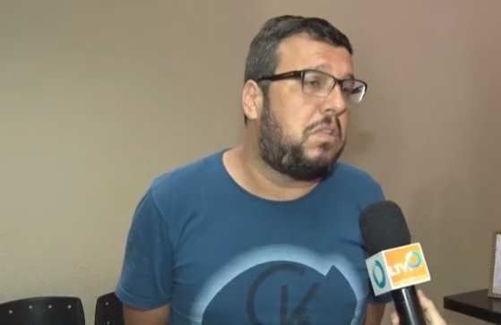 O jornalista se declara inocente. 