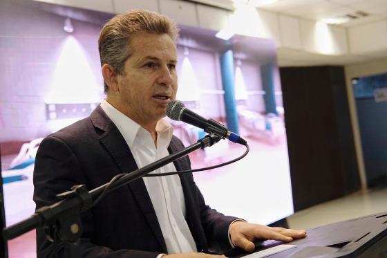 Governador Mauro Mendes anunciou que paga o décimo neste mês.
