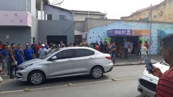 O crime aconteceu na Avenida dos Trabalhadores, no Jardim Leblon.