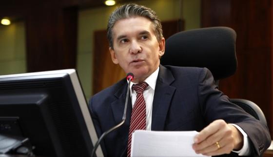 STJ autoriza volta de Sérgio Ricardo ao TCE