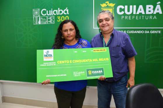 Raimunda dos Santos Oliveira levou para casa o 1º prêmio no valor de R$ 150 mil.