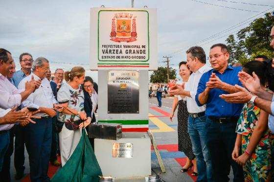 Governador Mauro Mendes e prefeita Lucimar Campos inauguram duplicação da Avenida Filinto Muller