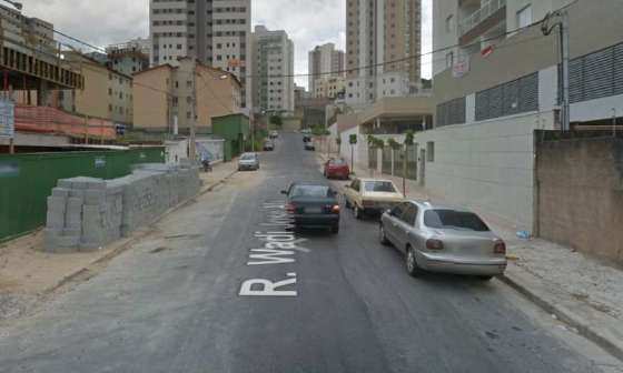 Acidente aconteceu na Rua Wadi José Alau, no Bairro Ouro Preto.