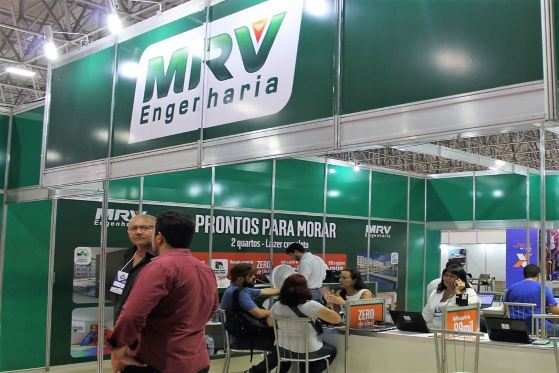 A construtora recebe currículos