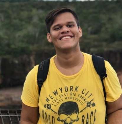 Corpo foi resgatado por volta das 9h.
