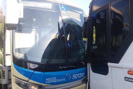 Acidente aconteceu a poucos metros do Portão do Inferno.