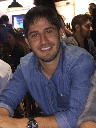 Thulio Prates foi identificado como o motociclista que salvou um homem e se jogar do Portão do Inferno.