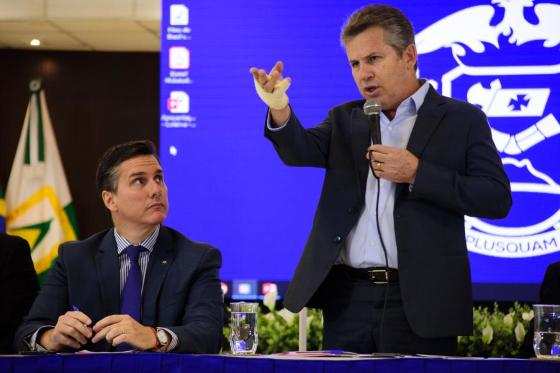 Governador Mauro Mendes, secretário Rogério Gallo durante audiência pública para debater o ICMS em Mato Grosso.