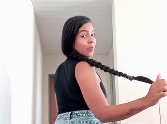 Silvia Letícia Araujo Queiroz foi morta por amiga, em Eunápolis, no sul da Bahia