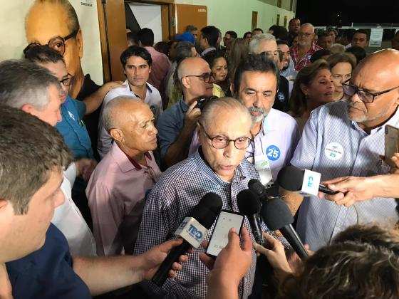 O ex-governador Júlio Campos deve ter o nome oficializado na convenção desta quarta-feira (11).