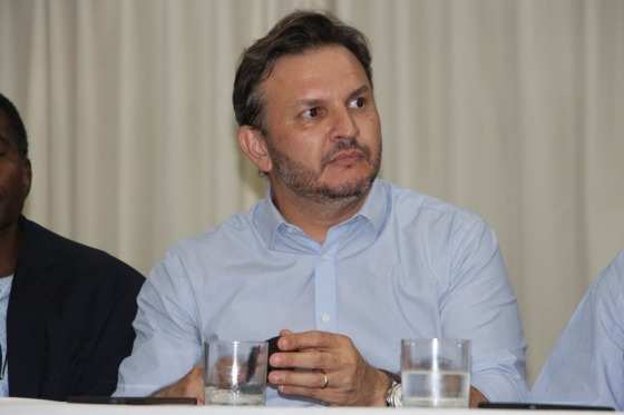 Maestro Fabrício (PDT) foi candidato a vice-prefeito na chapa de Gisela Simona (Pros)